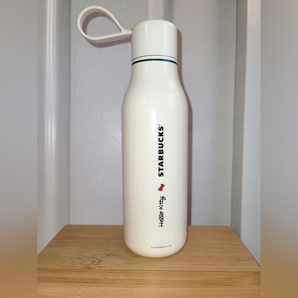 Starbucks x Hello Kitty Stainless Steel Water Bottle 20oz – Limited Edition - Picture 3 of 4